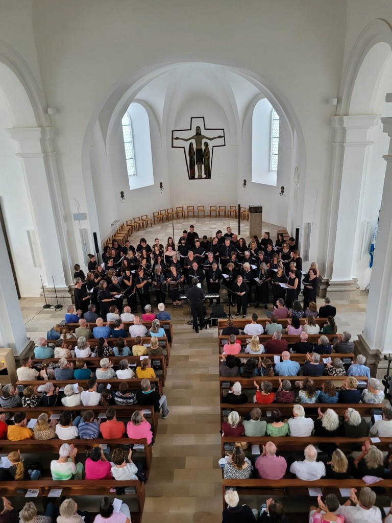 Klangvoller Höhepunkt der Festwoche: Begeisterndes Konzert in St. Jakobus
